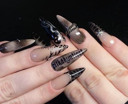 Pitkäkyntiset Signature